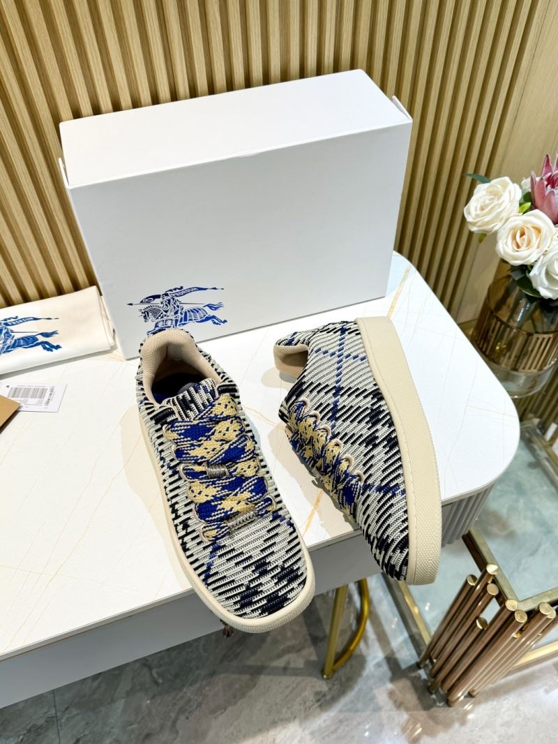 Burberry Low Shoes